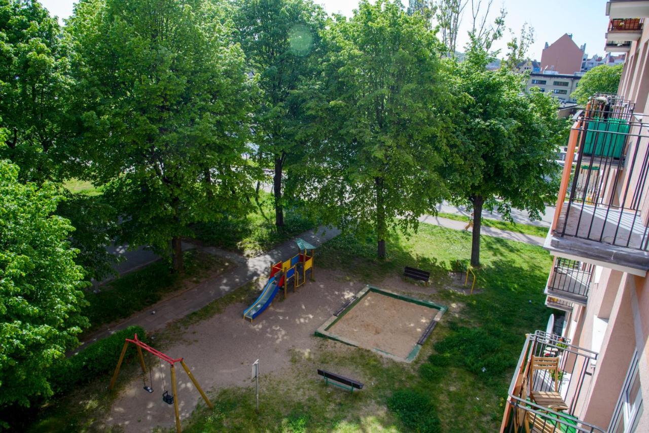 Enhet i Long Gardens på 46 kvm, med 3 soverom, 1 bad Gdańsk Eksteriør bilde